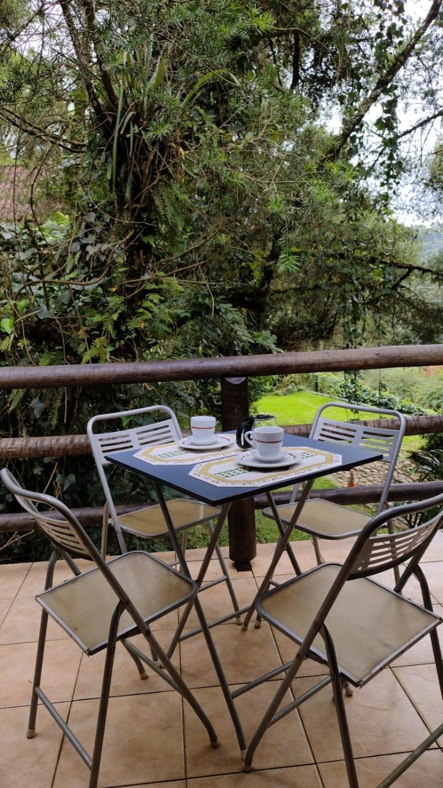 Alojamento de Turismo Selvagem Chale Chez Nous Monte Verde (Minas Gerais)